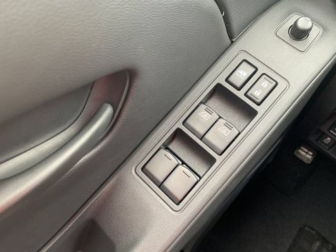 New 2026 Nissan Frontier SV w/ SV Convenience Package RWD image 19