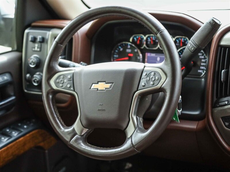 Used 2014 Chevrolet Silverado 1500 High Country w/ High Country Premium Package AWD/4WD image 21