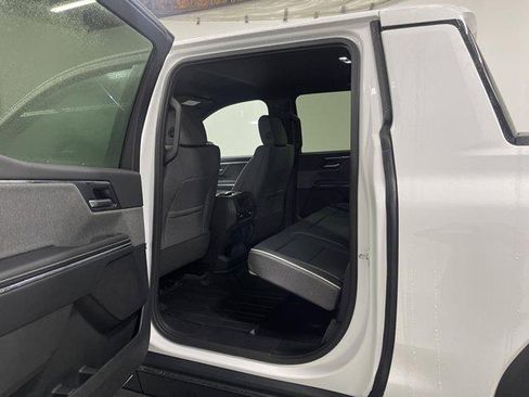 New 2026 GMC Sierra EV Elevation w/ LPO, Elevation Dark Package AWD/4WD image 10