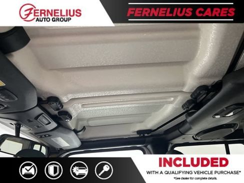 Used 2018 Jeep Wrangler Unlimited Sport S AWD/4WD image 46