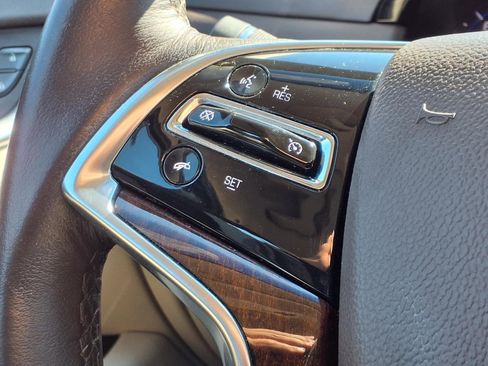 Used 2014 Cadillac XTS image 22