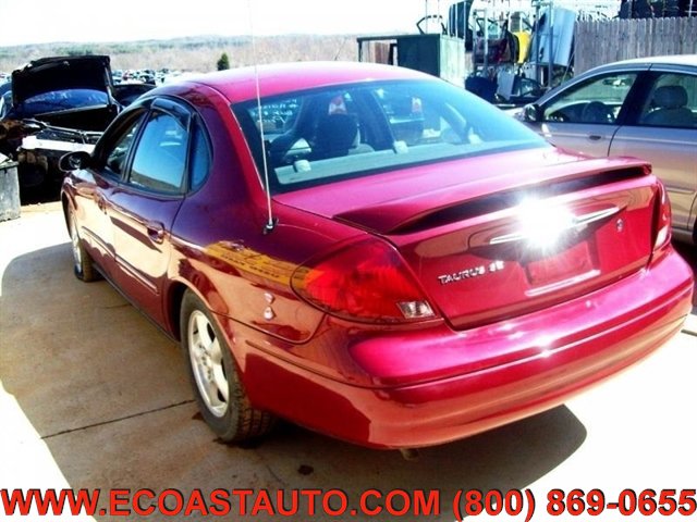 Used 2003 Ford Taurus SE FWD image 3