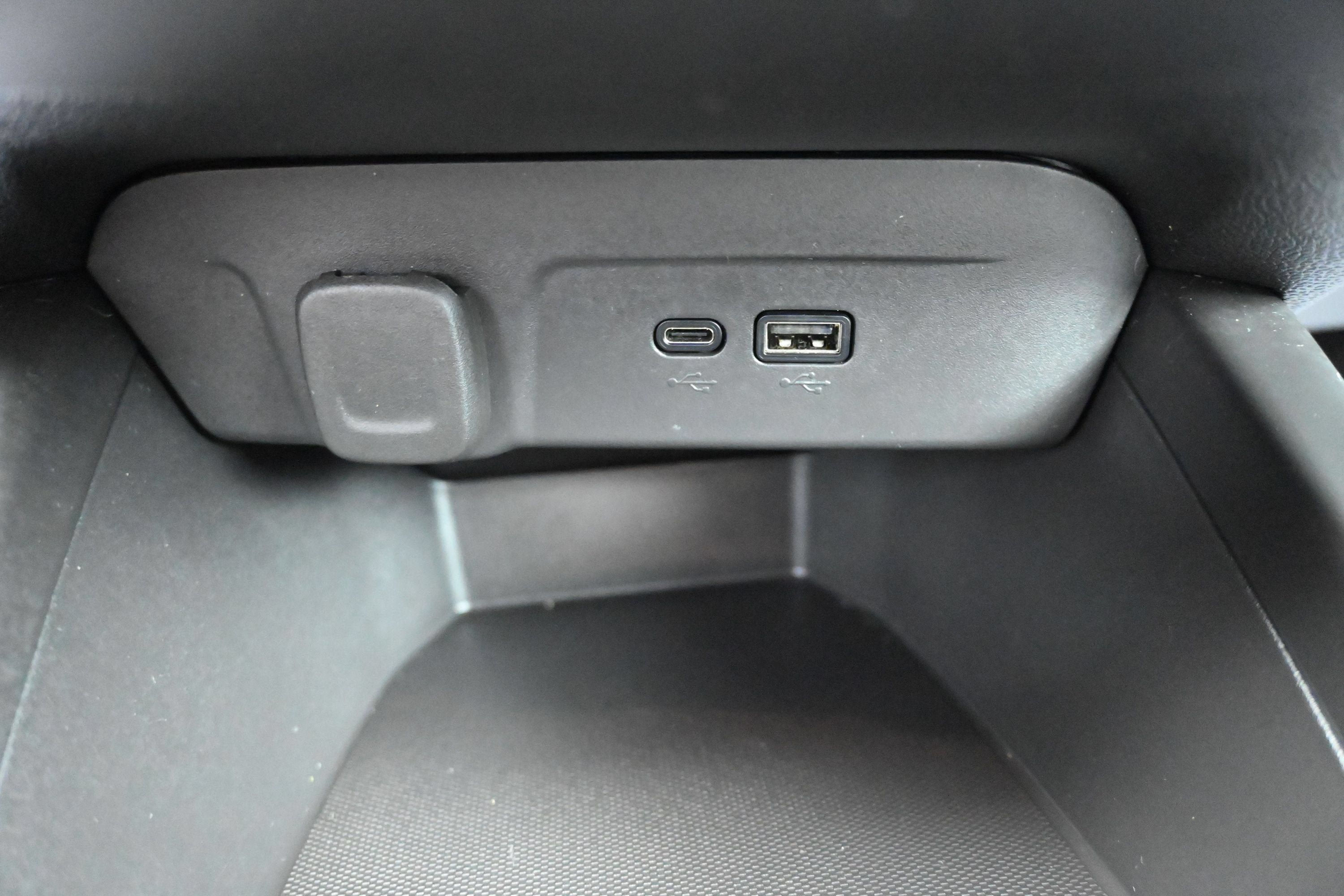 Certified 2024 Chevrolet Trax LS FWD image 21