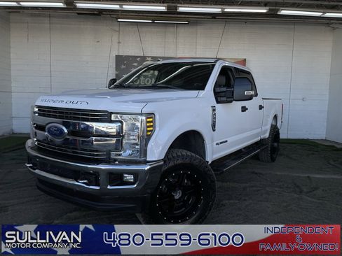 Used 2018 Ford F250 XLT image 1