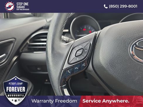 Used 2018 Toyota C-HR XLE image 21