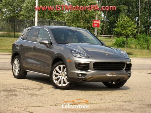 Used 2018 Porsche Cayenne S w/ Premium Package Plus AWD/4WD image 1