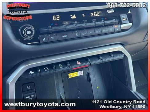 Used 2023 Toyota Tundra Platinum AWD/4WD image 35