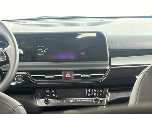 New 2026 Kia Seltos S AWD/4WD image 16