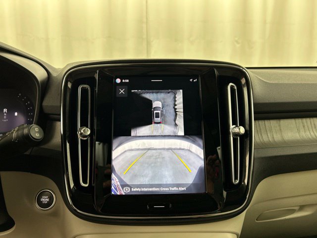 Used 2024 Volvo XC40 B5 Plus w/ Climate Package AWD/4WD image 14