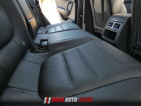 Used 2014 Volkswagen Touareg VR6 AWD/4WD image 35