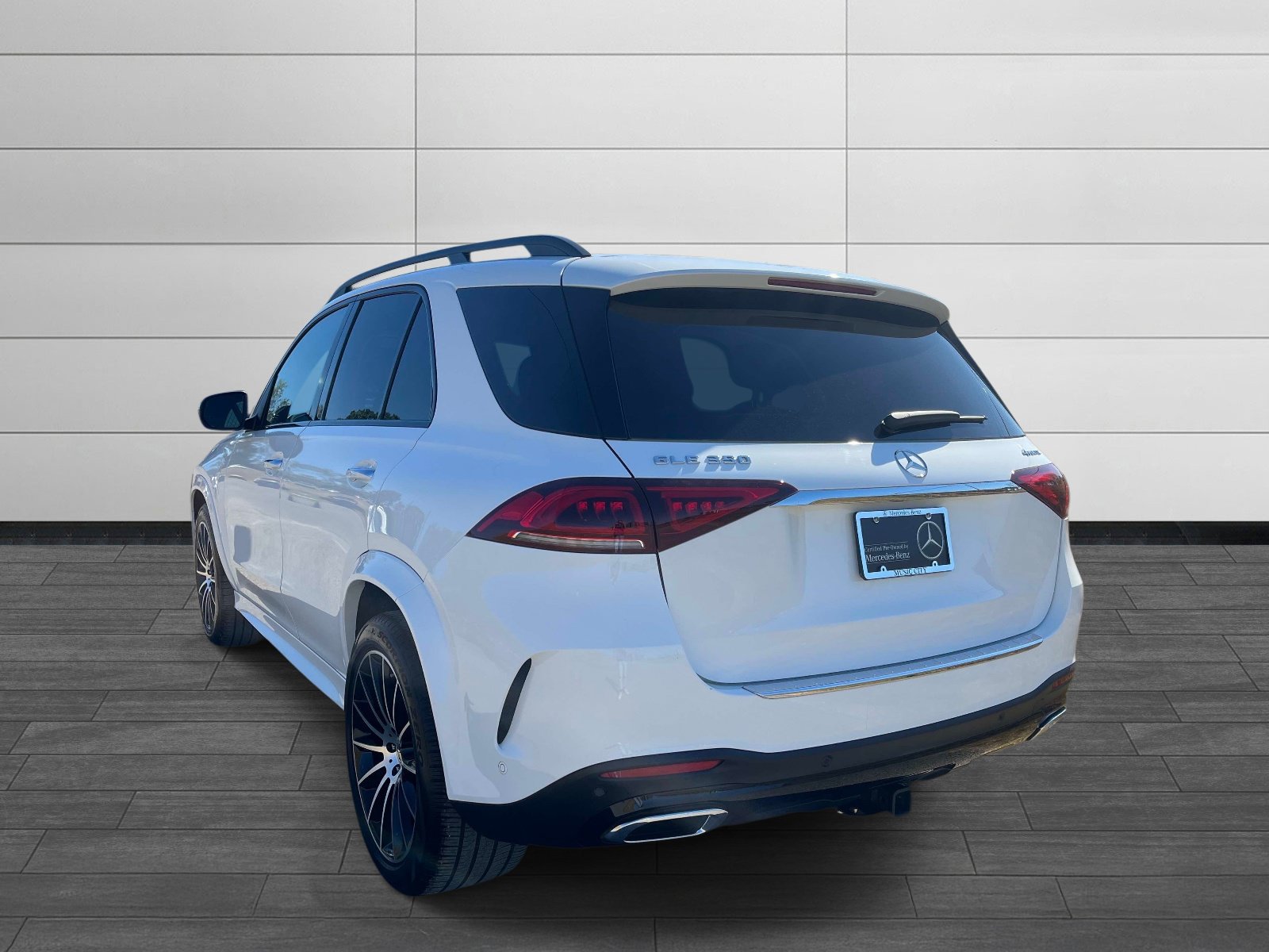Certified 2020 Mercedes-Benz GLE 350 4MATIC image 5