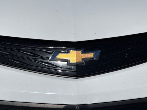 Used 2020 Chevrolet Bolt Premier w/ Infotainment Package image 43