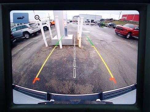 Used 2022 RAM 1500 Big Horn AWD/4WD image 24