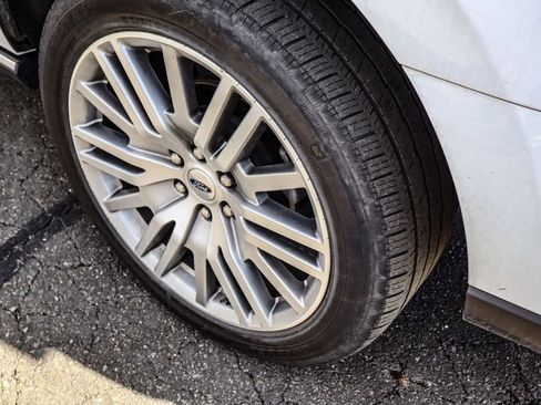 Used 2024 Ford Expedition Max Limited image 45