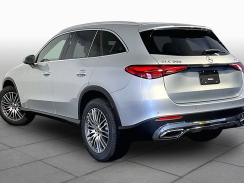 New 2026 Mercedes-Benz GLC 300 4MATIC image 3