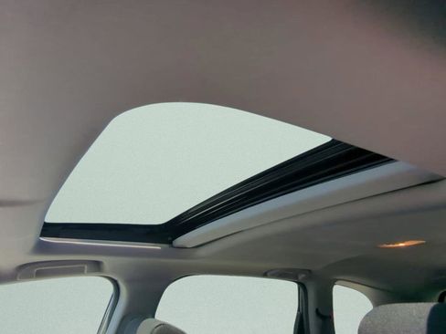 Used 2021 Honda CR-V EX image 16
