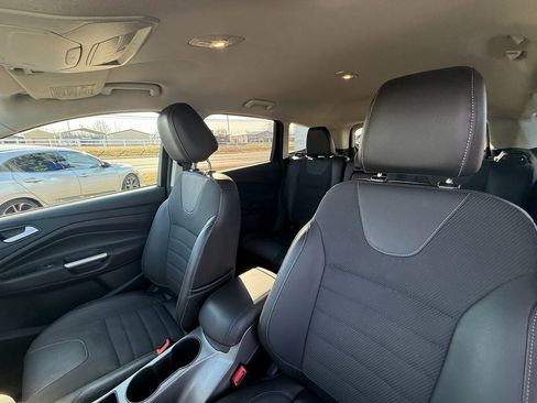 Used 2014 Ford Escape SE w/ SE Chrome Package image 12