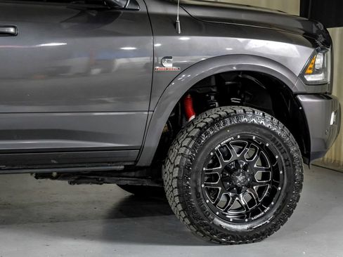 Used 2018 RAM 2500 Laramie w/ Sport Appearance Group image 8