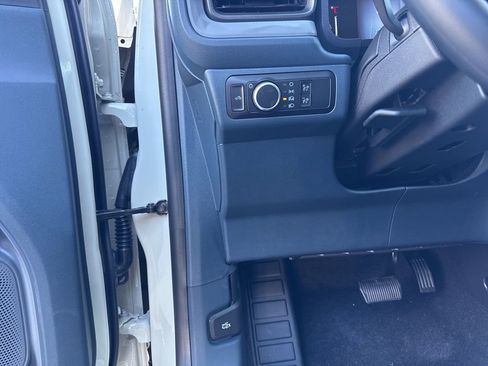 New 2025 Ford Maverick XLT w/ Black Appearance Package image 12