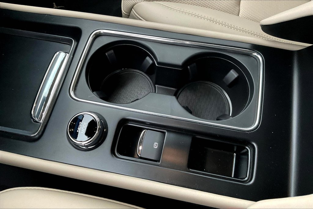 New 2025 Lincoln Corsair Grand Touring w/ Equipment Group 301A AWD/4WD image 7