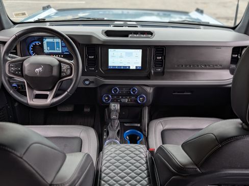 Used 2023 Ford Bronco Big Bend image 22