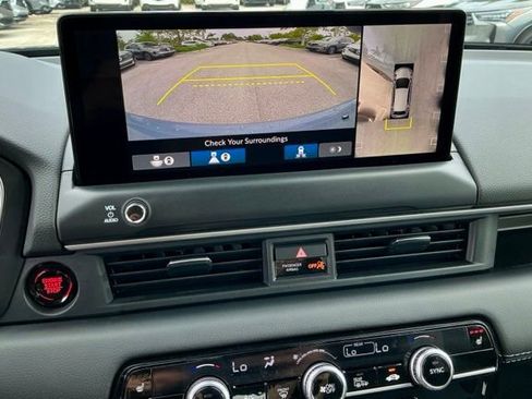 New 2026 Honda Pilot Touring image 38