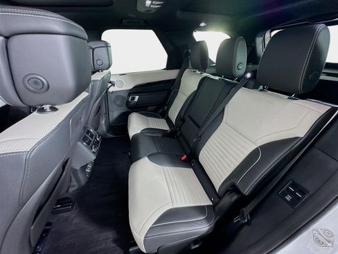 Used 2023 Land Rover Discovery HSE R-Dynamic image 25