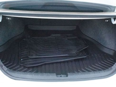 Used 2017 Honda Accord Touring image 22