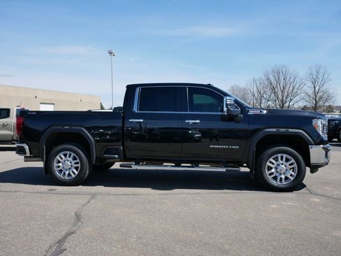 Used 2021 GMC Sierra 3500 SLT w/ SLT Premium Package AWD/4WD image 11