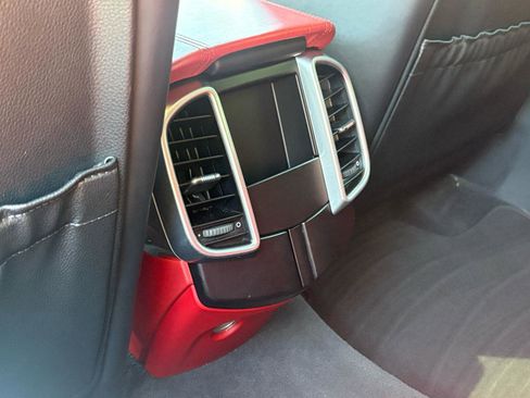 Used 2016 Porsche Cayenne GTS AWD/4WD image 30
