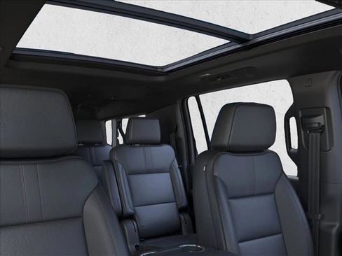 New 2026 Chevrolet Suburban RST w/ Comfort Package AWD/4WD image 24