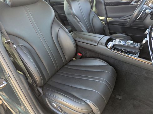 Used 2023 Genesis G80 2.5T image 11