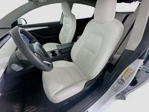 Used 2022 Tesla Model 3 Performance AWD/4WD image 13