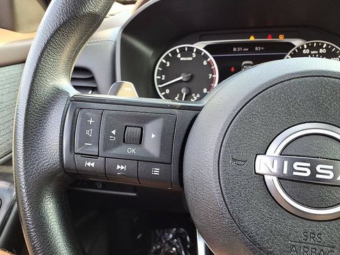 Used 2023 Nissan Rogue S AWD/4WD image 33