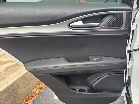 New 2025 Alfa Romeo Stelvio Sprint w/ Veloce Package image 17