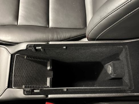 Used 2023 Cadillac XT4 Luxury w/ Driver Awareness Package image 30