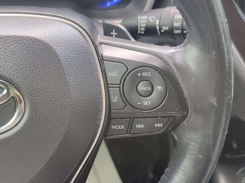 Used 2019 Toyota Corolla XSE FWD image 25