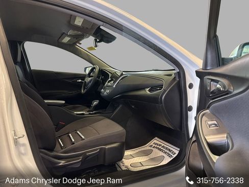 Used 2024 Chevrolet Malibu LT FWD image 12