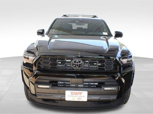 New 2026 Toyota 4Runner TRD Off-Road Premium AWD/4WD image 9