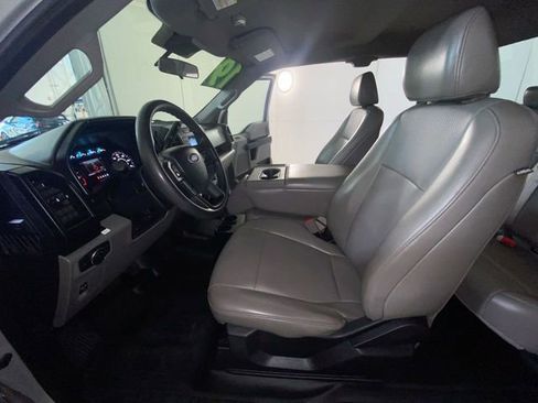 Used 2019 Ford F150 XL w/ Equipment Group 101A Mid AWD/4WD image 24