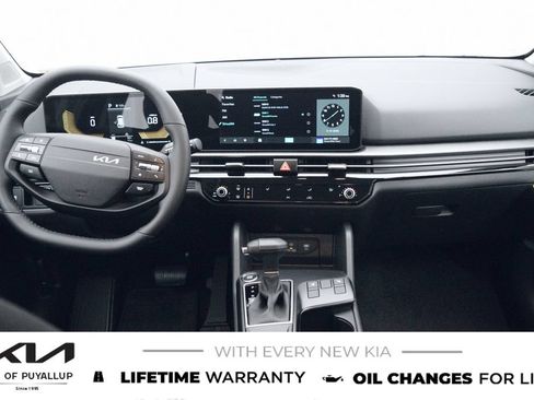 New 2026 Kia Sportage LX w/ LX Convenience Package AWD/4WD image 17