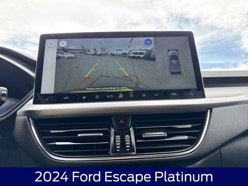 Used 2024 Ford Escape Platinum AWD/4WD image 23