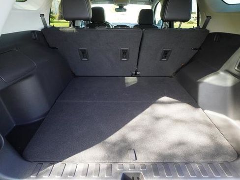 Used 2024 GMC Terrain Denali w/ Black Diamond Edition image 31