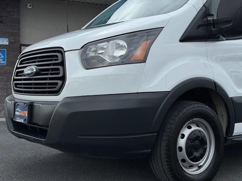 Used 2018 Ford Transit 250 148 Low Roof image 43