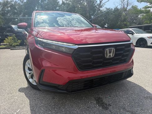 Used 2025 Honda CR-V LX image 5