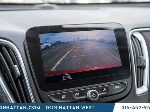 Used 2020 Chevrolet Malibu LT image 17