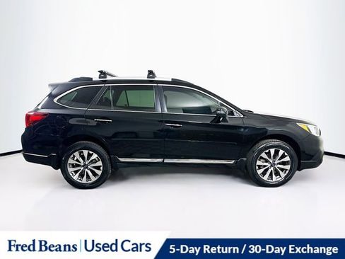 Used 2017 Subaru Outback 2.5i Touring w/ Popular Package #5A image 9