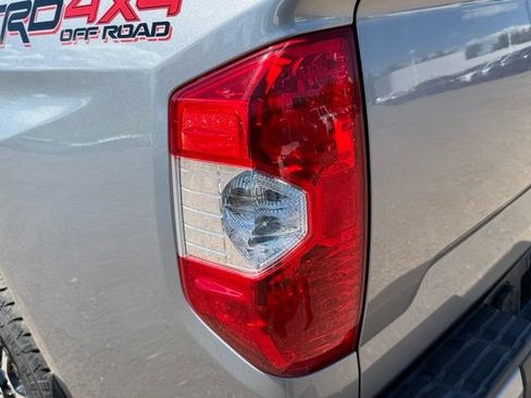 Used 2015 Toyota Tundra Limited w/ Limited Premium Package AWD/4WD image 16