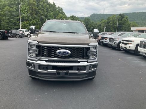 New 2026 Ford F350 Lariat w/ Chrome Package AWD/4WD image 2