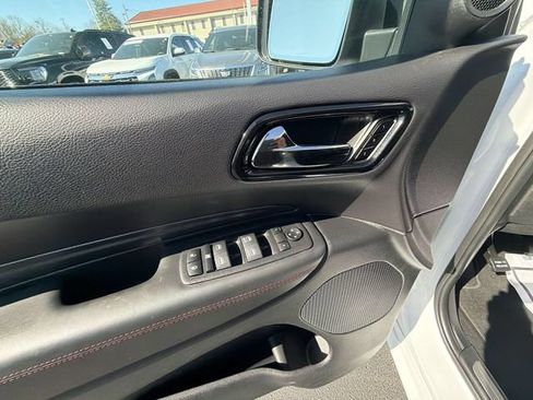 Used 2025 Dodge Durango R/T AWD/4WD image 19